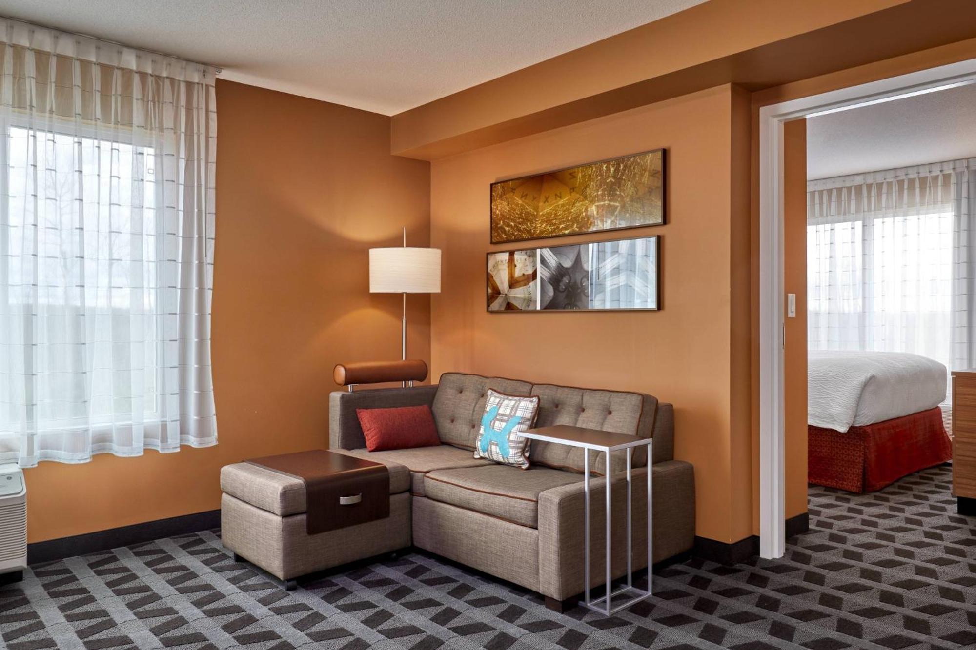 Towneplace Suites By Marriott Fort Mcmurray Zewnętrze zdjęcie