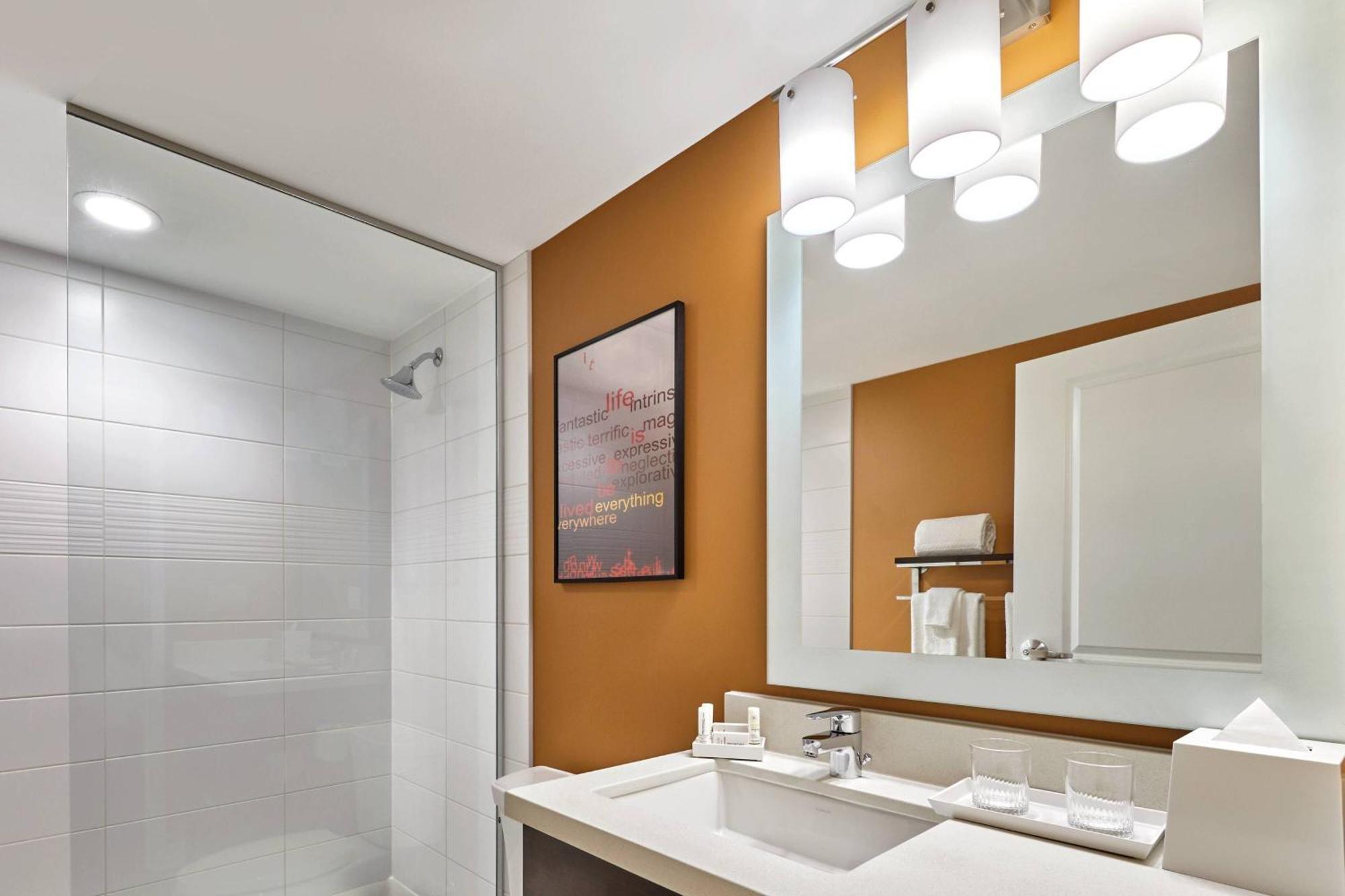 Towneplace Suites By Marriott Fort Mcmurray Zewnętrze zdjęcie