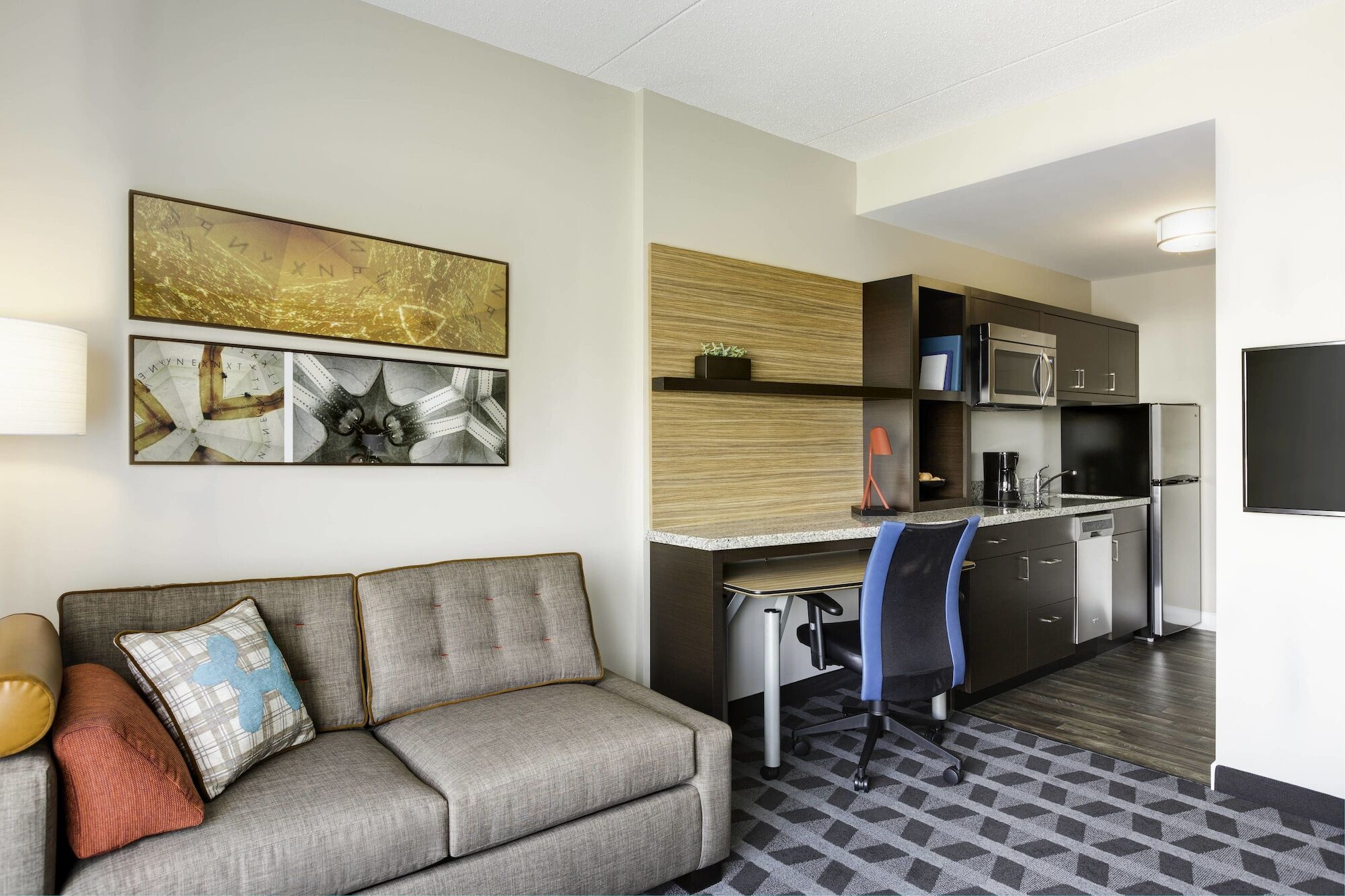 Towneplace Suites By Marriott Fort Mcmurray Zewnętrze zdjęcie